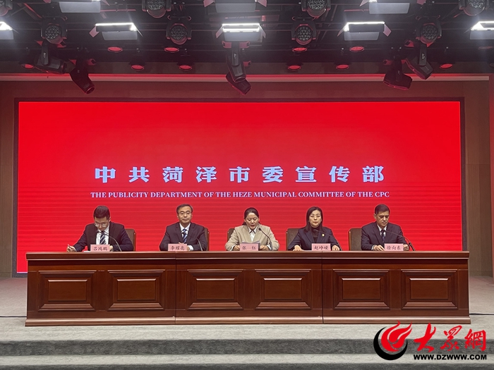 去年300余万株菏泽牡丹芍药飘香世界